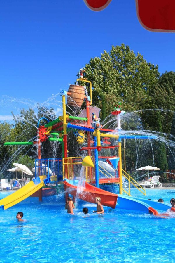 Apartmán Camping Bella Italia In Peschiera Del Garda - Gardasee Exteriér fotografie