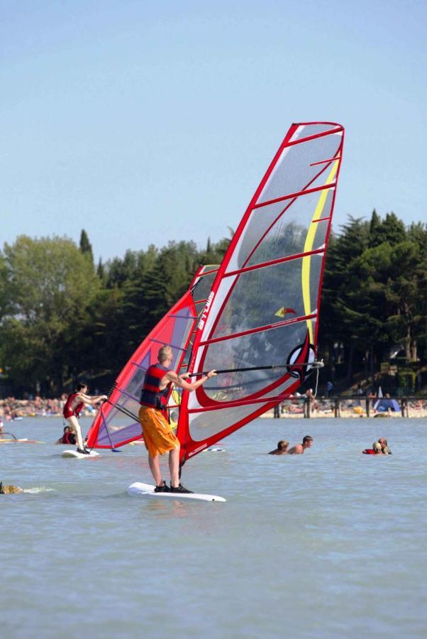 Apartmán Camping Bella Italia In Peschiera Del Garda - Gardasee Exteriér fotografie
