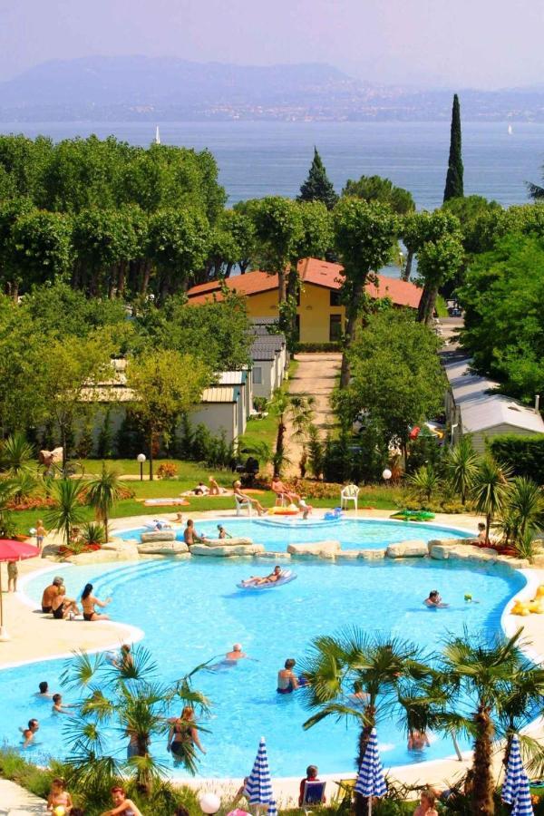 Apartmán Camping Bella Italia In Peschiera Del Garda - Gardasee Exteriér fotografie